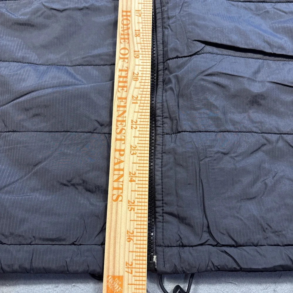 The North Face Vest Men's Size Large Black Full Zip Quilted Puffer Primaloft